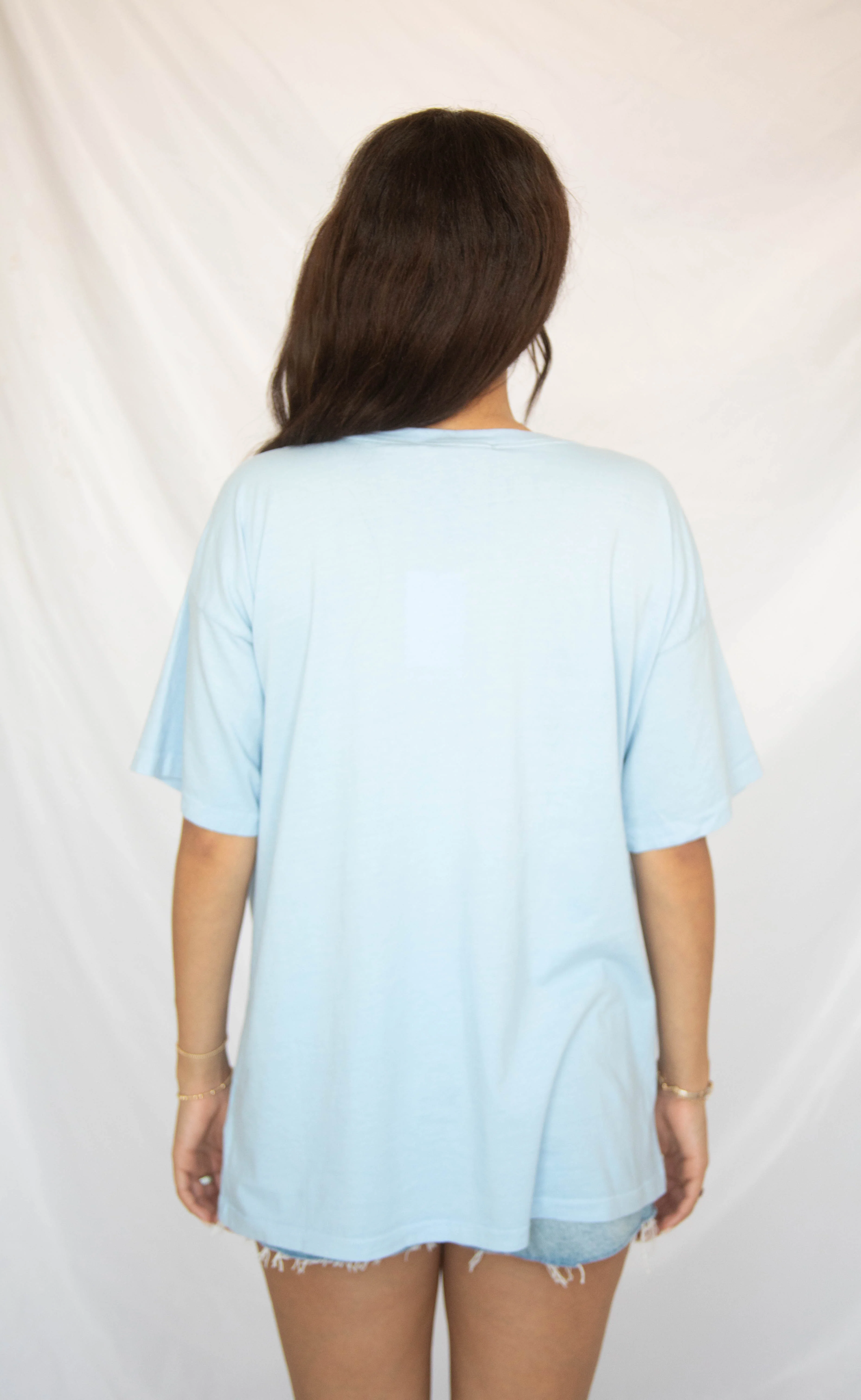 daydreamer: willie nelson rose label merch tee - Image 3